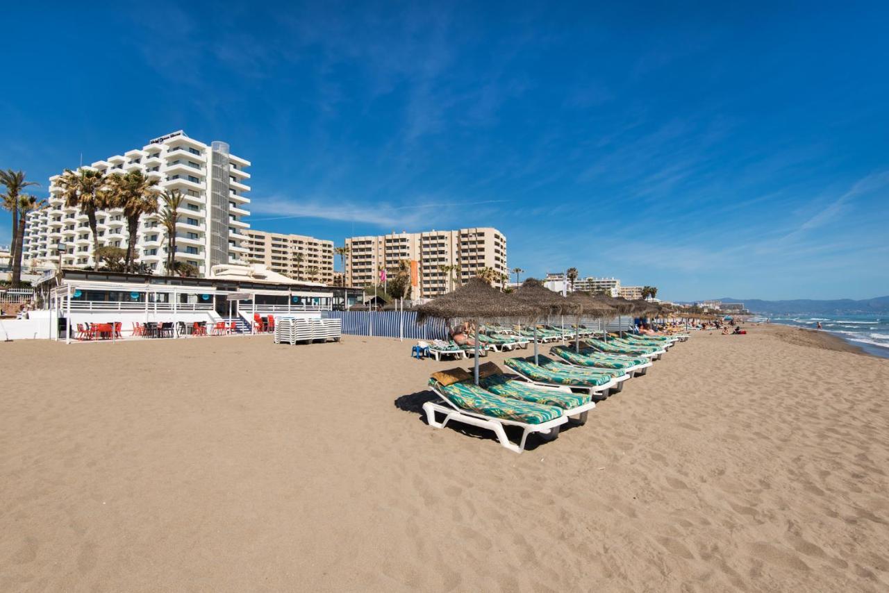 Aloha Puerto Private Apartment 1St Line Carihuela Beach Torremolinos Exterior foto